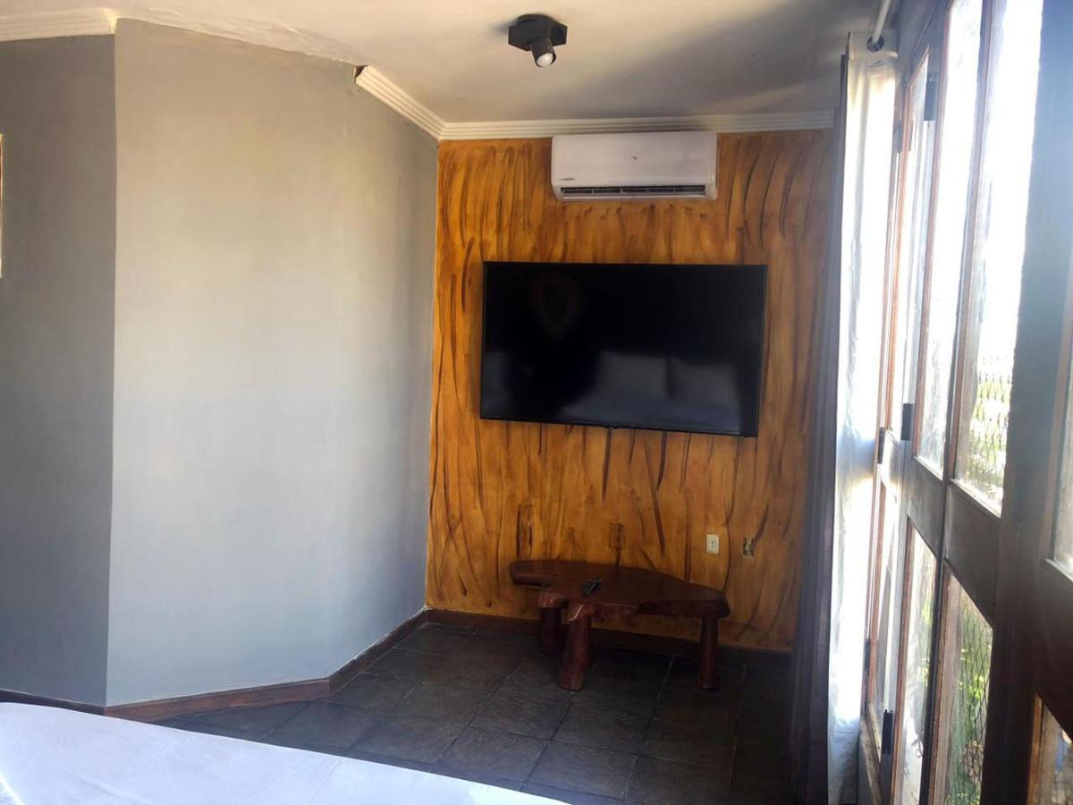 Hotel Pousada Mahon Mar 普拉亚弗朗西丝 外观 照片